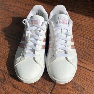 Adidas metallic pink grand court shoes size 8.5